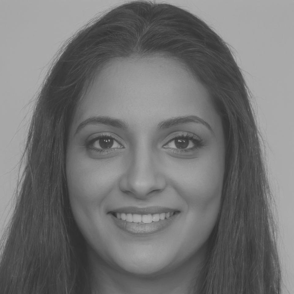 Sarah Müller - Corporate Finance Expertin